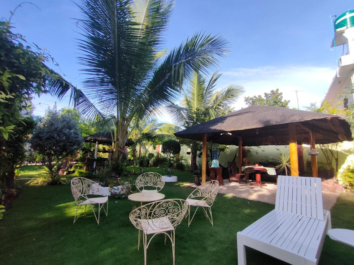 Sunshine Paradise Inn Santa Fe  Εξωτερικό φωτογραφία