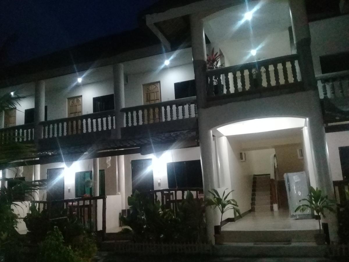 Sunshine Paradise Inn Santa Fe  Εξωτερικό φωτογραφία